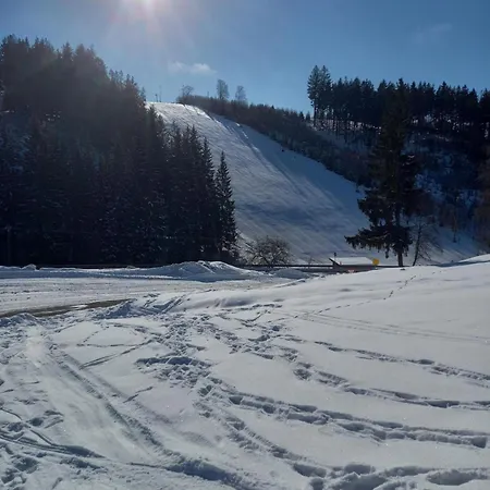 Haus Schoenek Appartamento