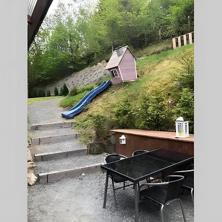 Haus Schoenek *