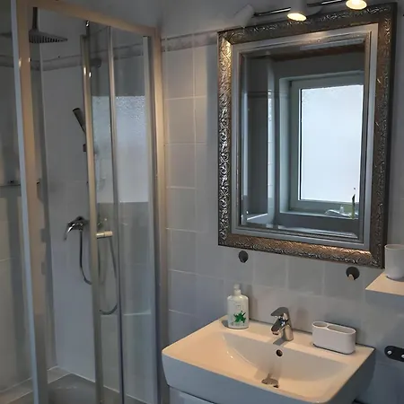 Haus Schoenek Apartamento Warmensteinach