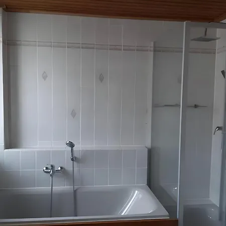 Haus Schoenek *