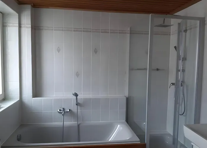Haus Schoenek *